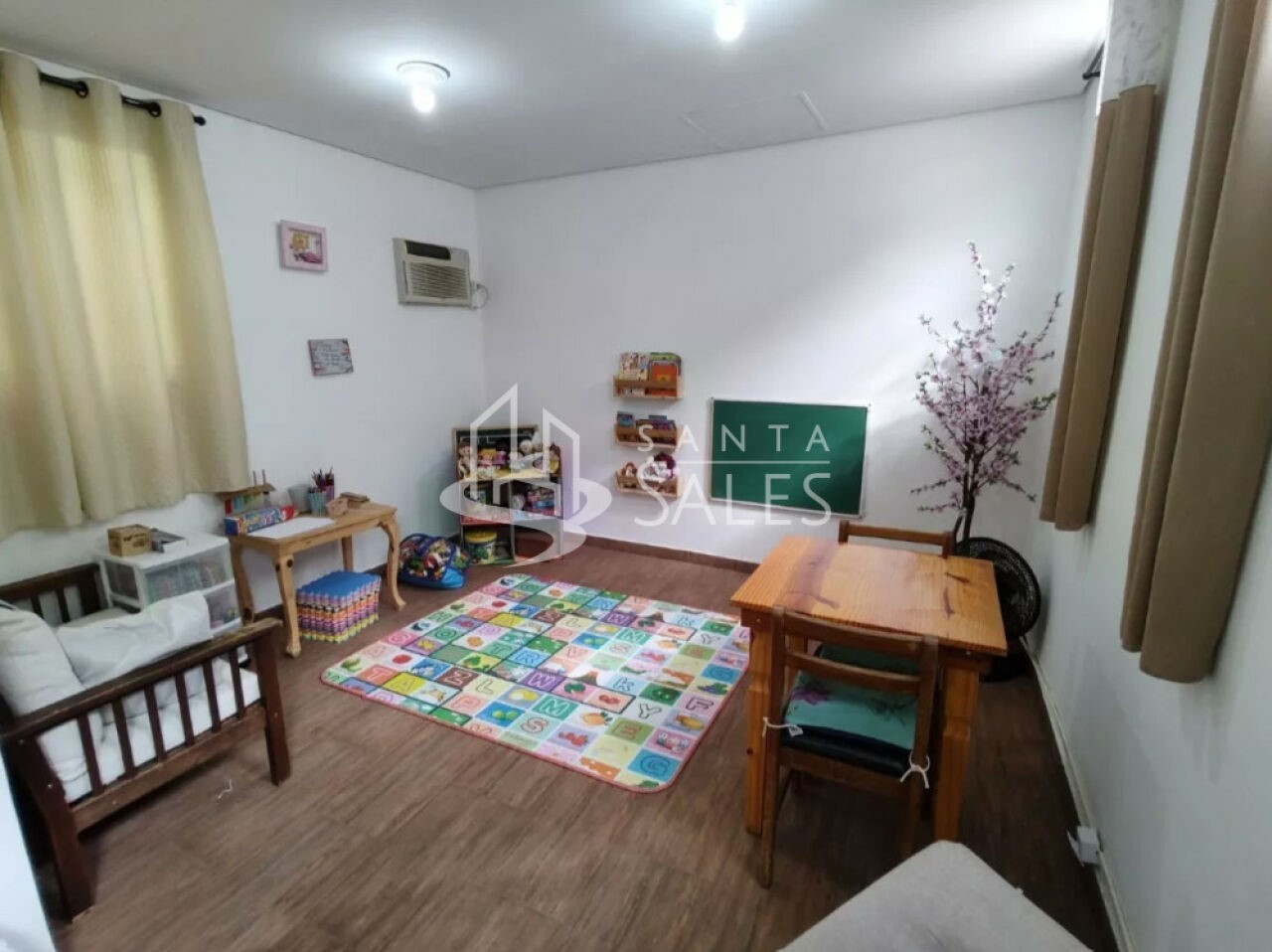 Casa, 3 quartos, 250 m² - Foto 4