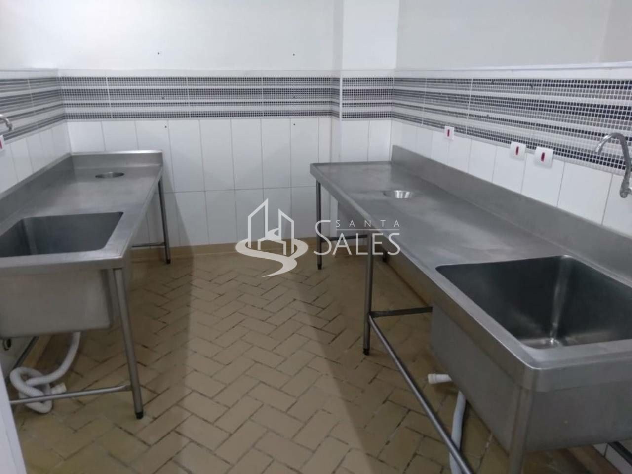 Imóvel Comercial Padrão para alugar, 433m² - Foto 18