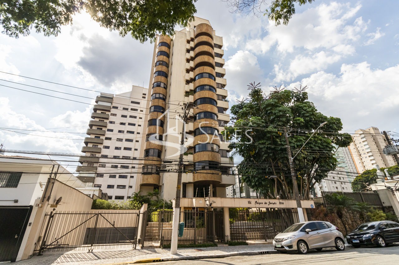 Apartamento para alugar com 4 quartos, 227m² - Foto 19