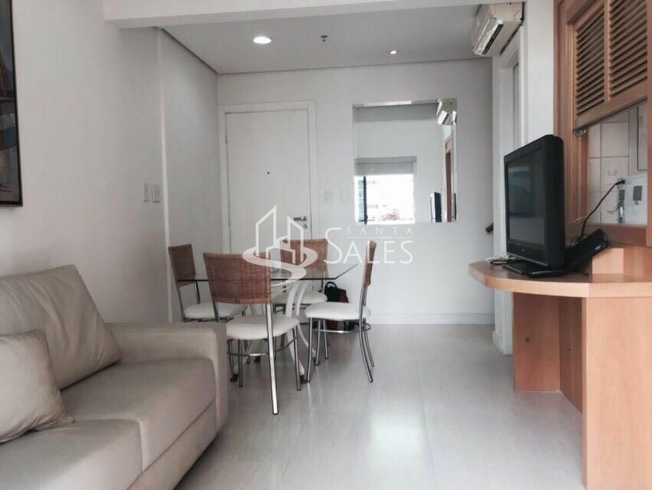 Apartamento para alugar com 1 quarto, 45m² - Foto 1