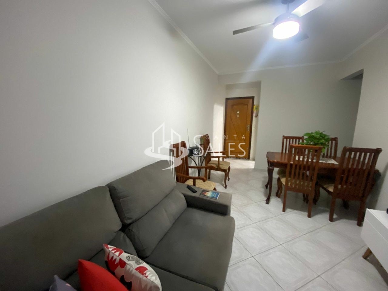 Apartamento à venda com 2 quartos, 62m² - Foto 3