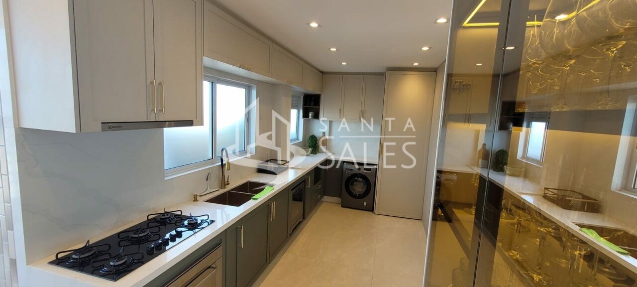 Cobertura à venda com 3 quartos, 240m² - Foto 21