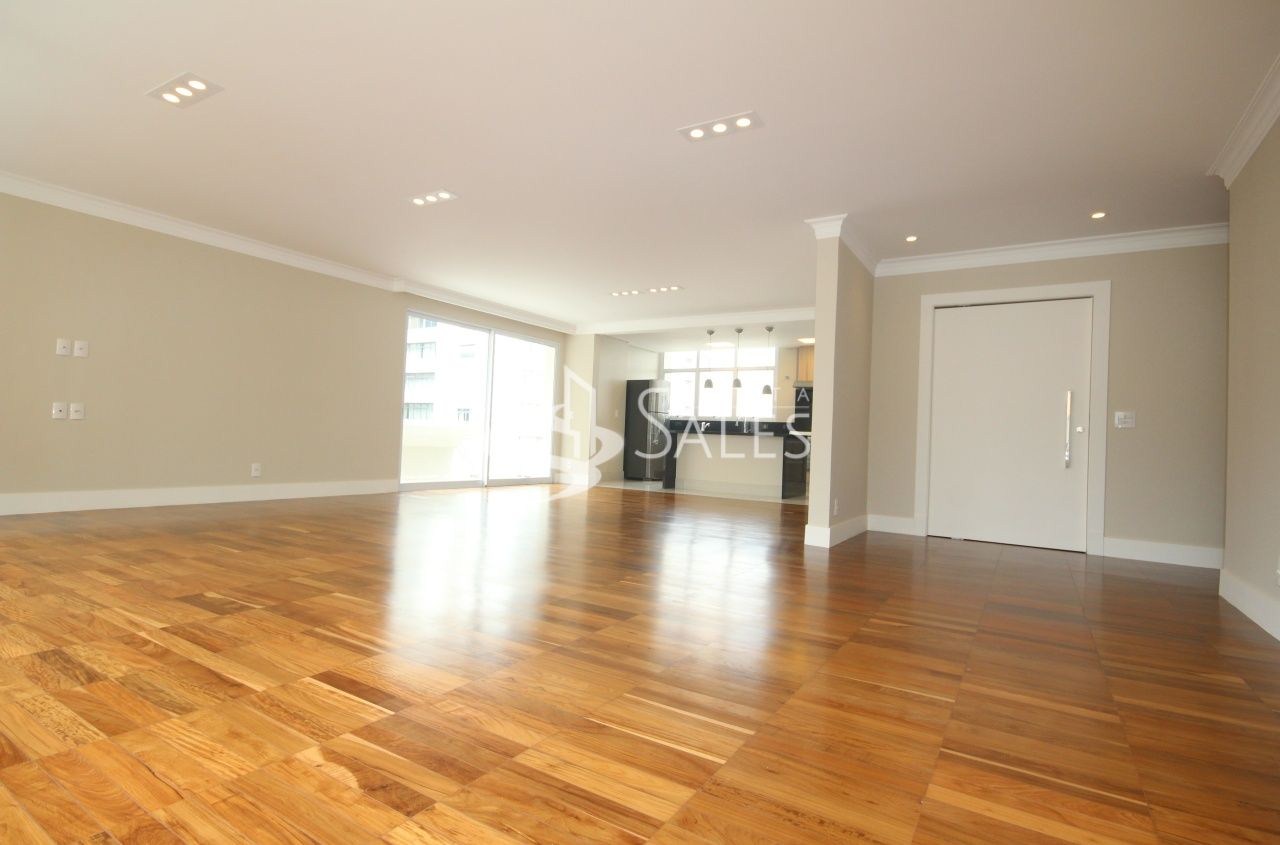 Apartamento, 3 quartos, 210 m² - Foto 1
