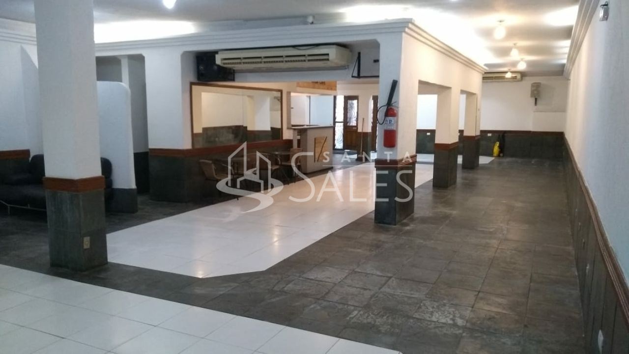 Prédio Inteiro para alugar com 6 quartos, 560m² - Foto 23