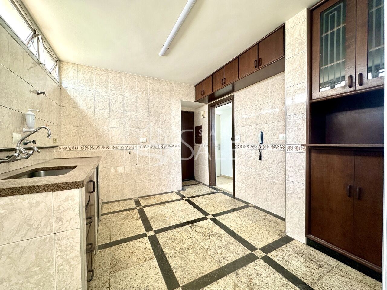 Apartamento à venda com 3 quartos, 96m² - Foto 7