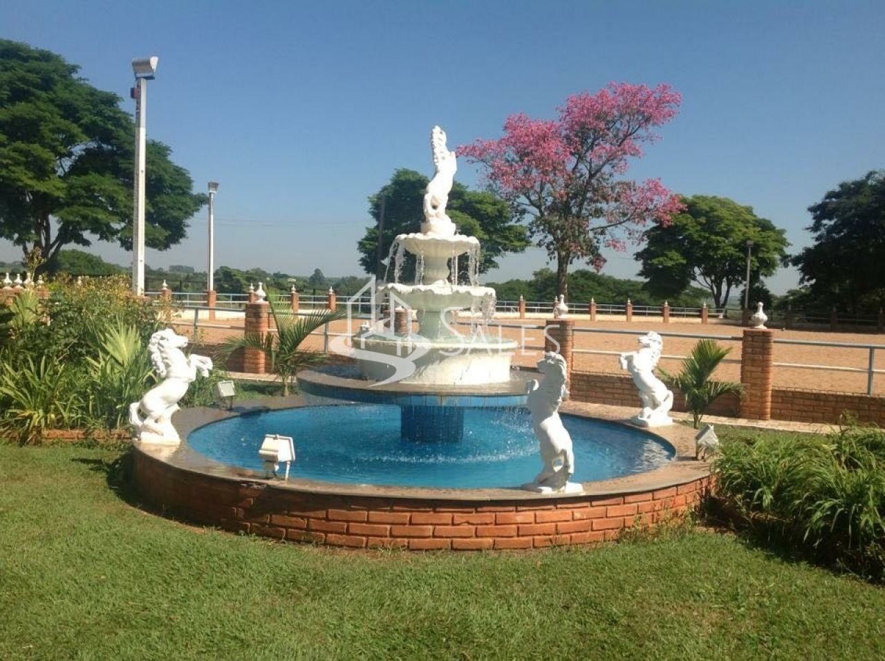 Fazenda-Sítio-Chácara, 9500 m² - Foto 1