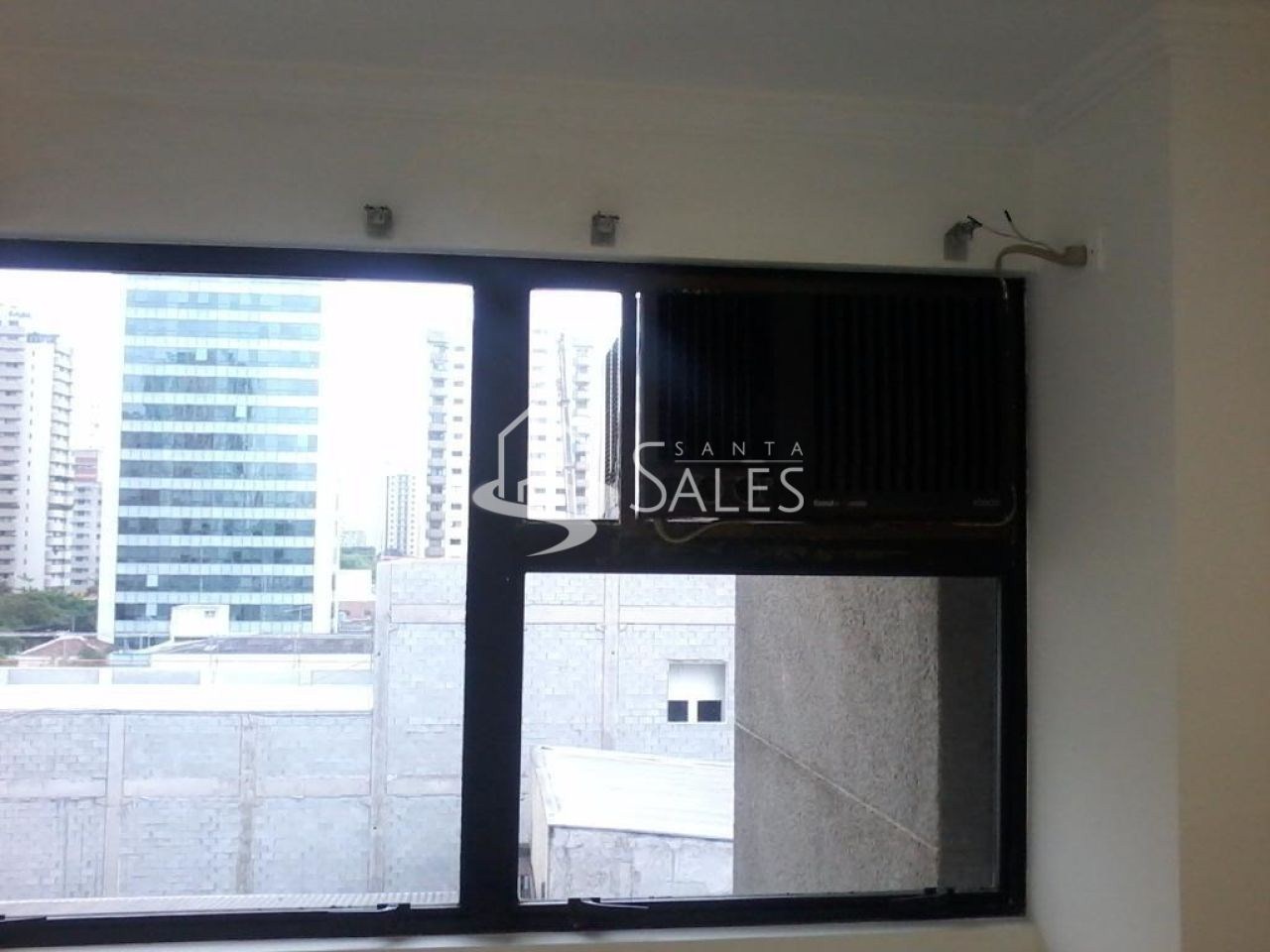 Imóvel Comercial Padrão à venda com 1 quarto, 36m² - Foto 2