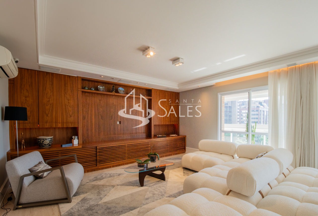 Apartamento para alugar com 4 quartos, 239m² - Foto 1