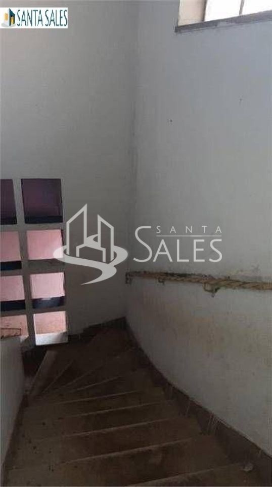 Sobrado à venda com 4 quartos, 300m² - Foto 43