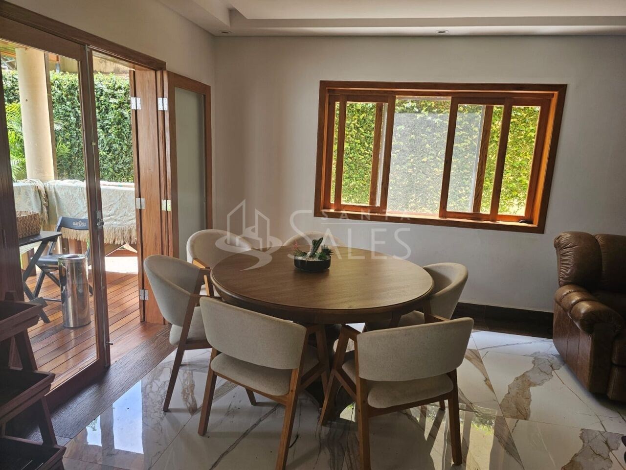 Casa à venda com 5 quartos, 330m² - Foto 20