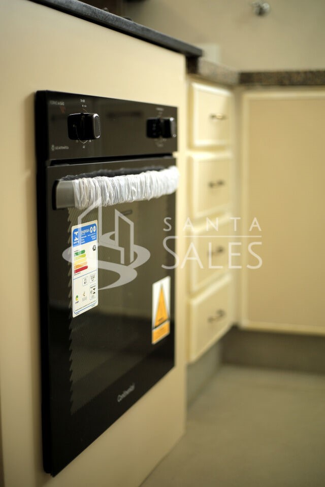 Apartamento à venda com 3 quartos, 205m² - Foto 4