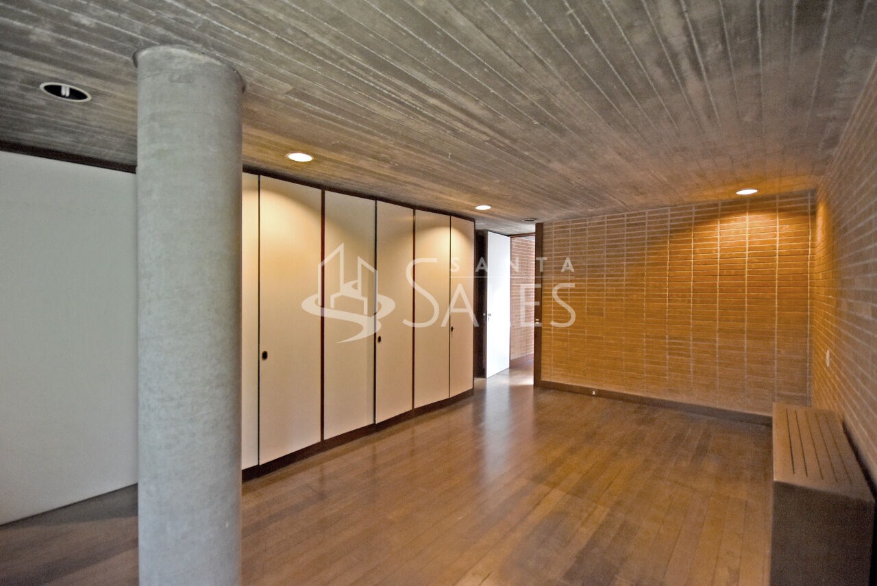 Prédio Inteiro à venda com 4 quartos, 976m² - Foto 18