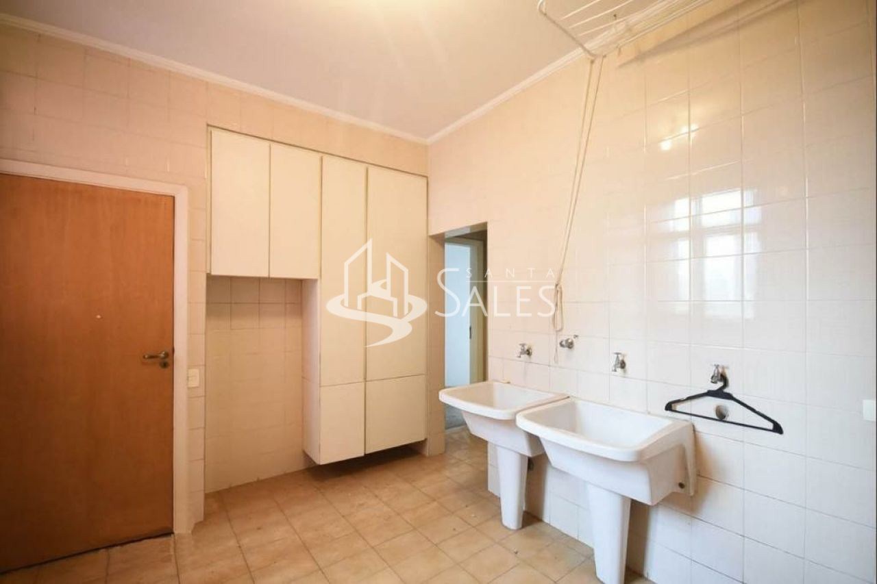 Apartamento à venda com 3 quartos, 237m² - Foto 8