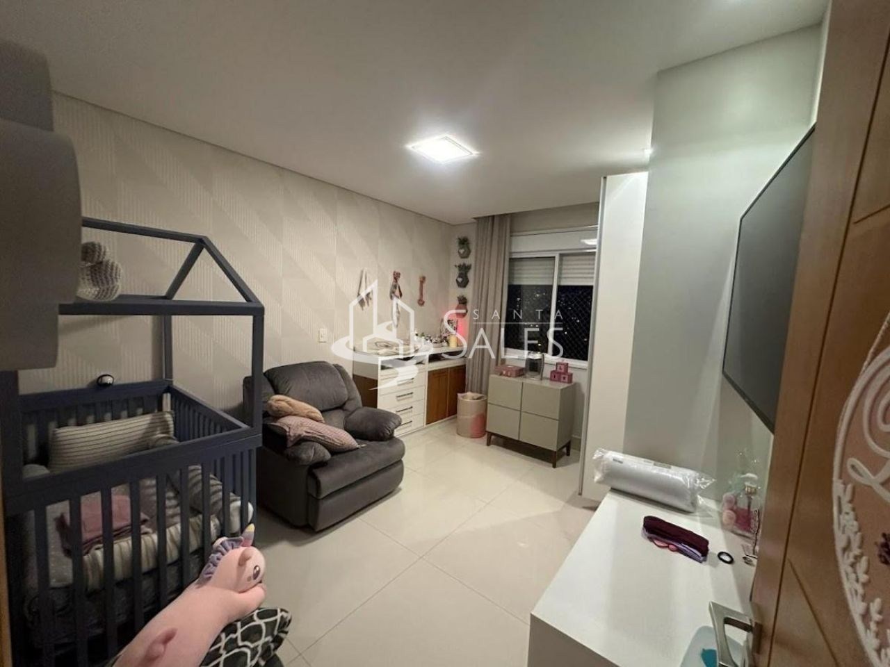 Apartamento à venda com 3 quartos, 160m² - Foto 8