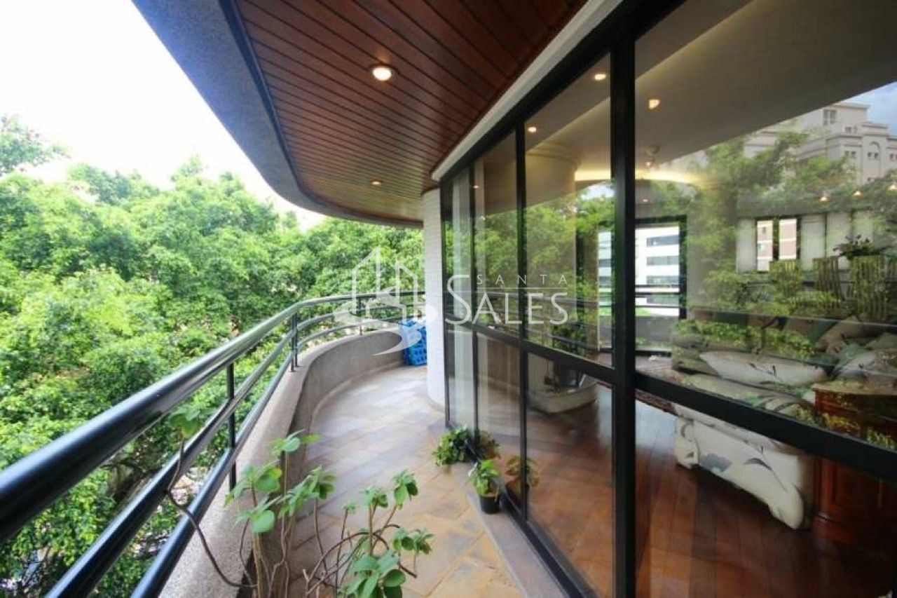 Apartamento, 3 quartos, 220 m² - Foto 1