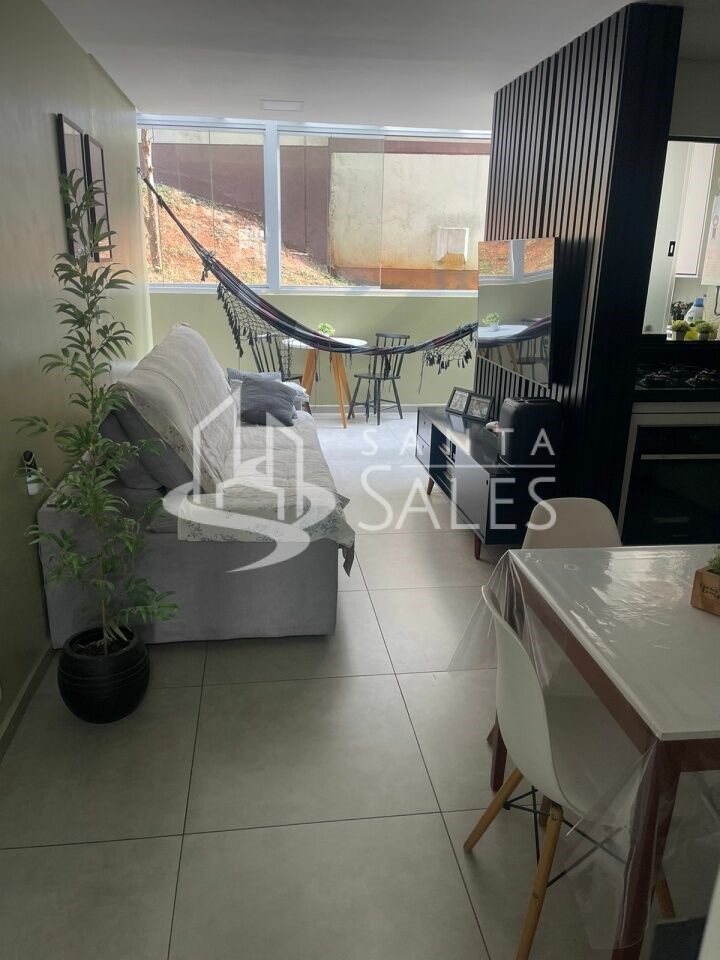 Apartamento à venda com 2 quartos, 70m² - Foto 3