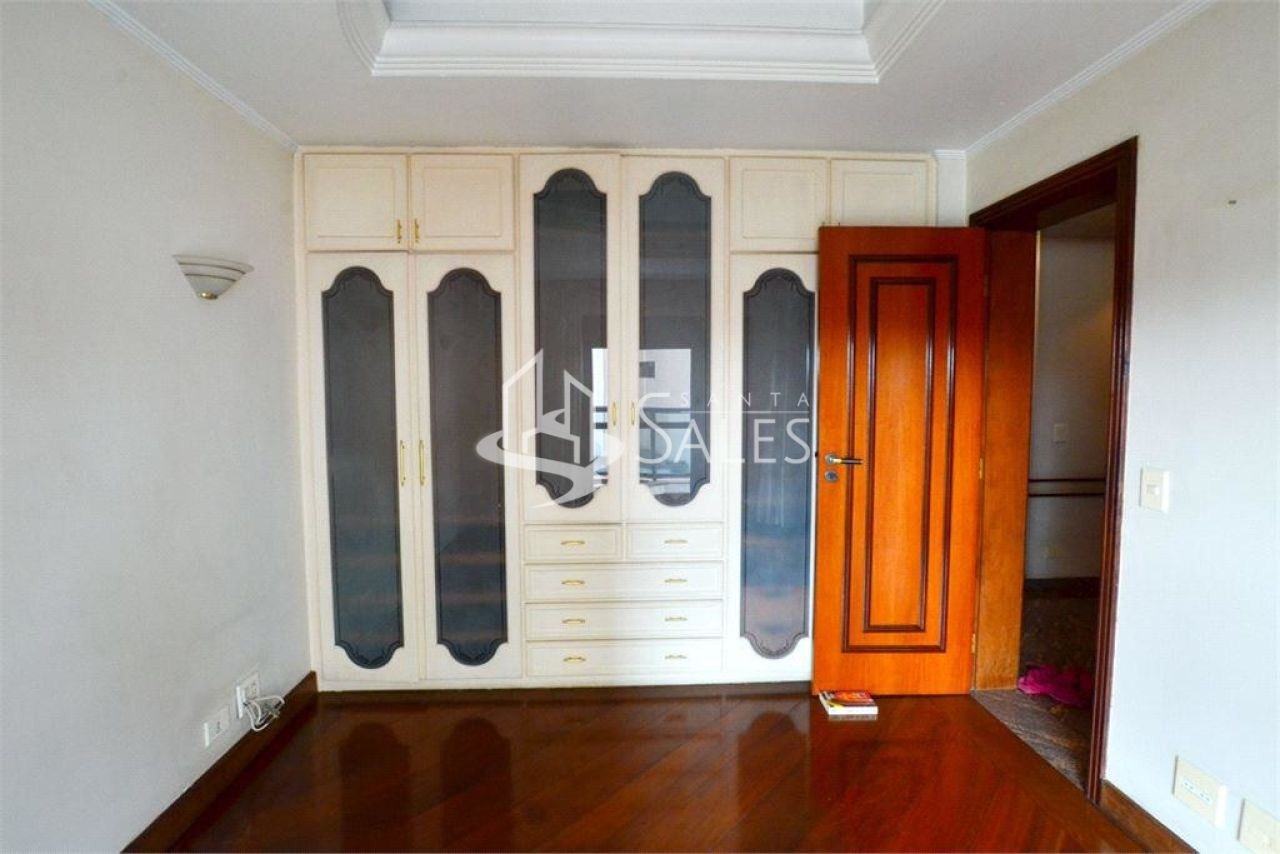 Apartamento à venda com 4 quartos, 220m² - Foto 23