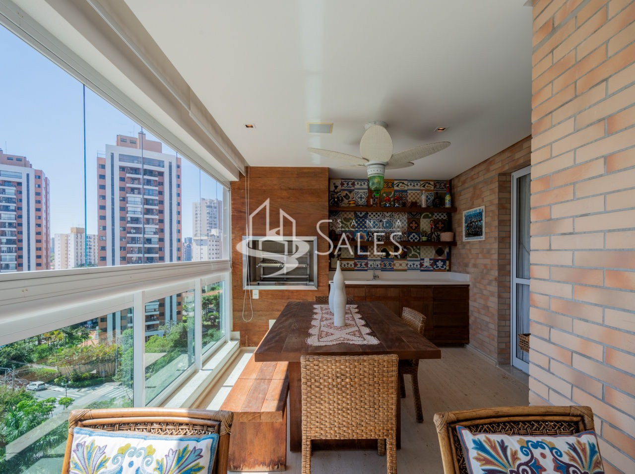 Apartamento para alugar com 4 quartos, 239m² - Foto 8