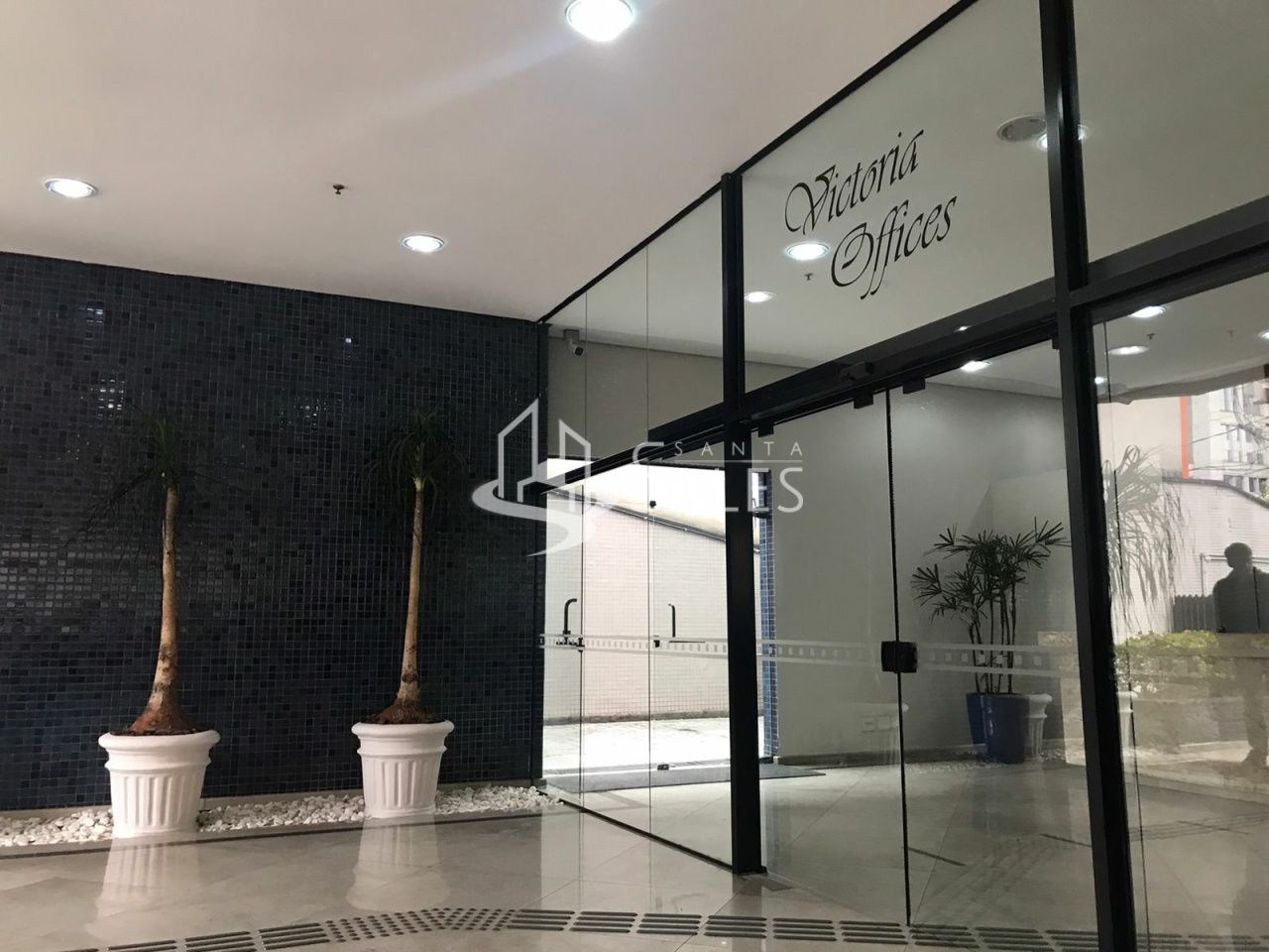 Imóvel Comercial Padrão para alugar, 70m² - Foto 11