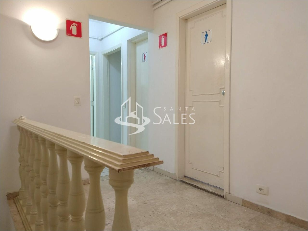 Prédio Inteiro para alugar com 3 quartos, 337m² - Foto 12