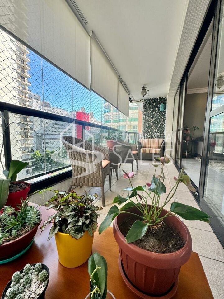 Apartamento, 4 quartos, 196 m² - Foto 4