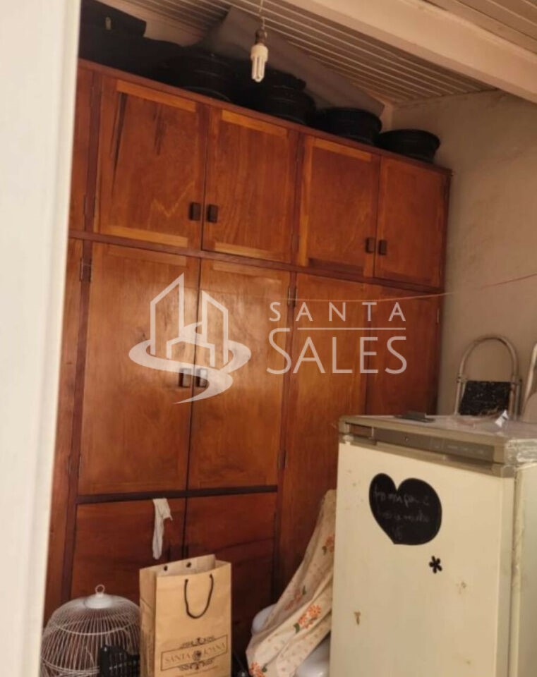 Casa à venda com 3 quartos, 155m² - Foto 1