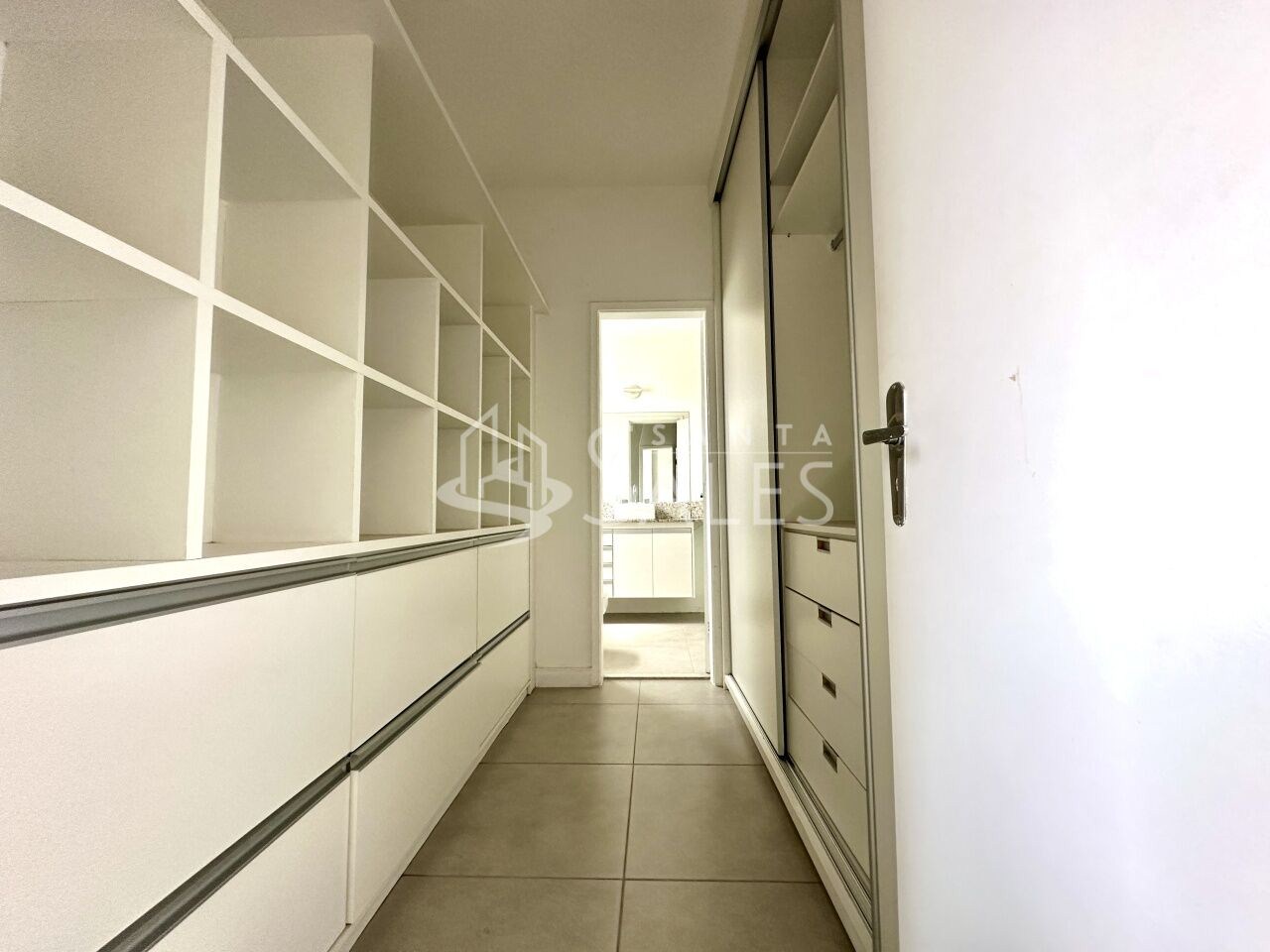 Apartamento para alugar com 3 quartos, 278m² - Foto 31