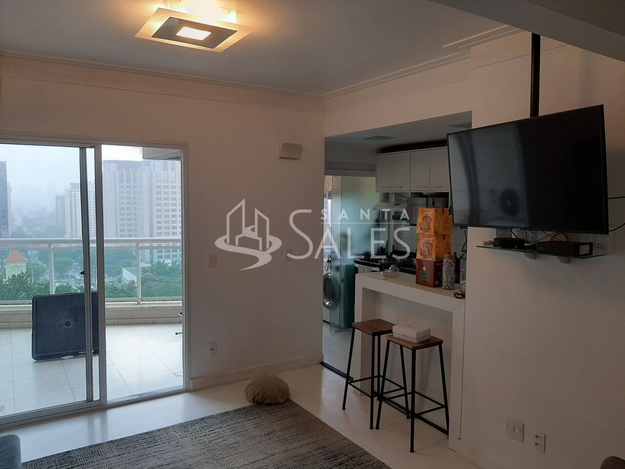 Apartamento para alugar com 1 quarto, 70m² - Foto 1