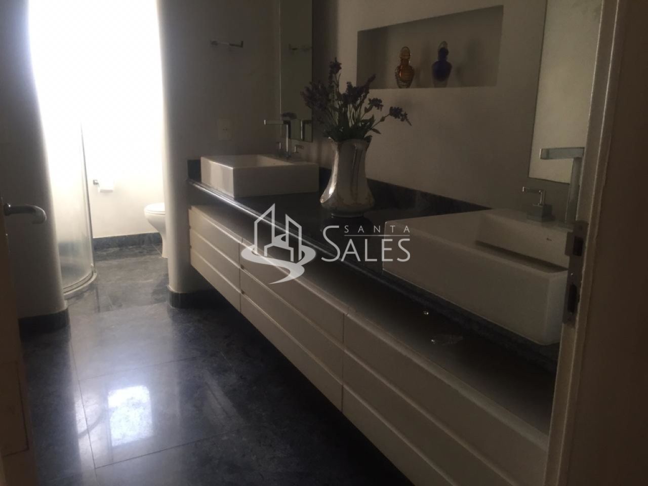 Apartamento, 3 quartos, 145 m² - Foto 1