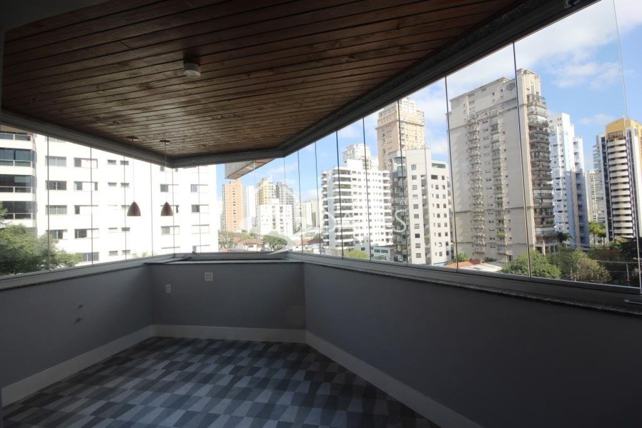Apartamento, 4 quartos, 244 m² - Foto 1