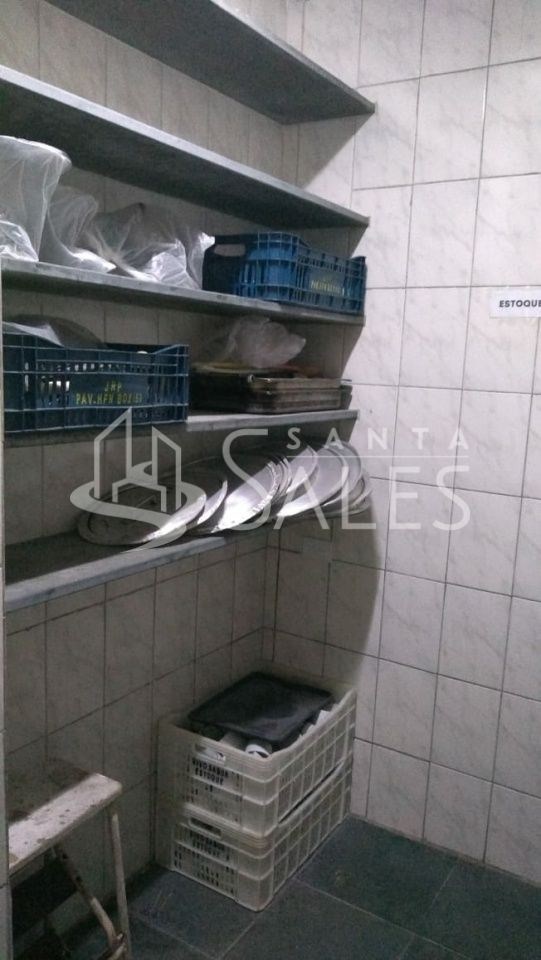 Prédio Inteiro para alugar com 6 quartos, 560m² - Foto 14