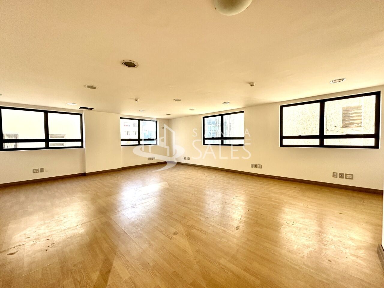 Loja-Salão para alugar, 55m² - Foto 1