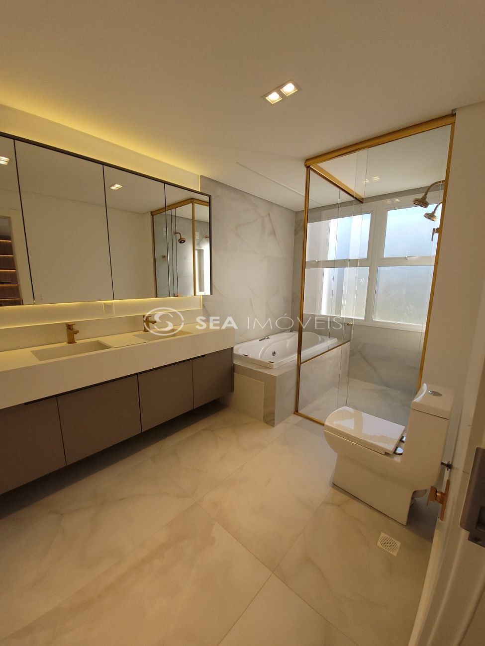 Apartamento, 4 quartos, 210 m² - Foto 23