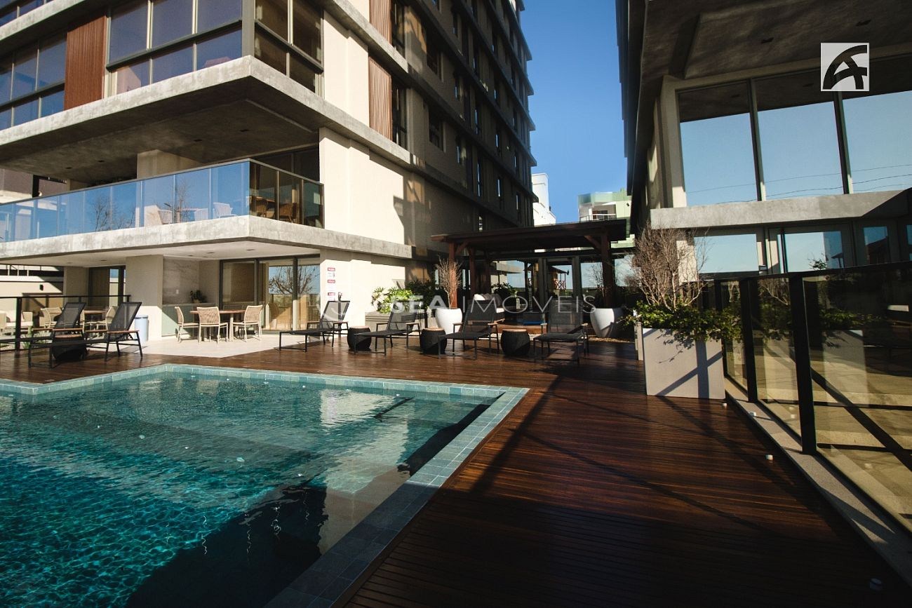 Apartamento, 3 quartos, 172 m² - Foto 1
