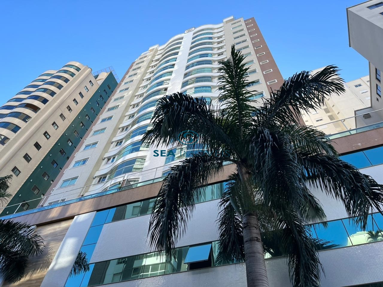 Apartamento, 3 quartos, 129 m² - Foto 1