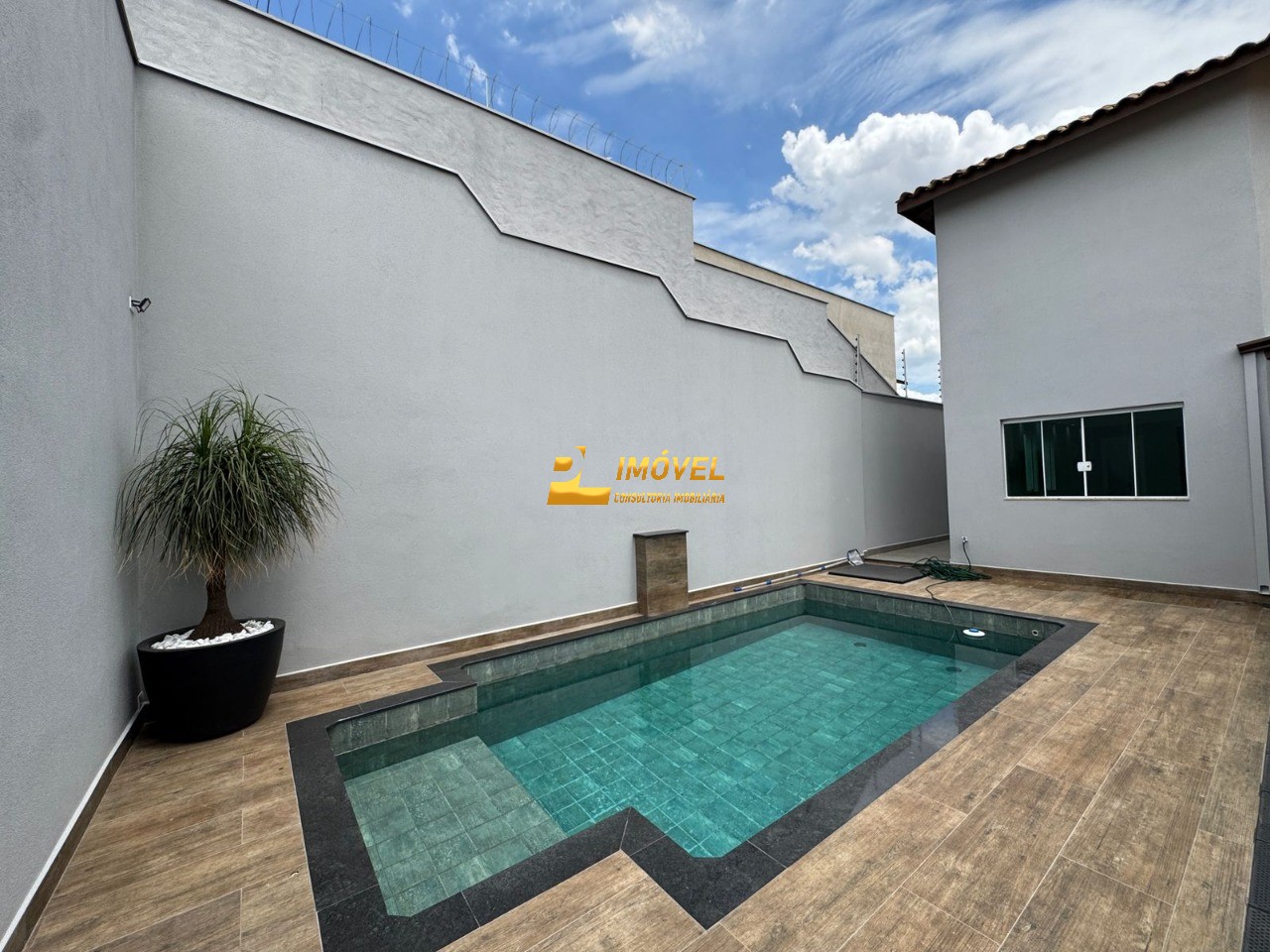 Casa, 3 quartos, 184 m² - Foto 1