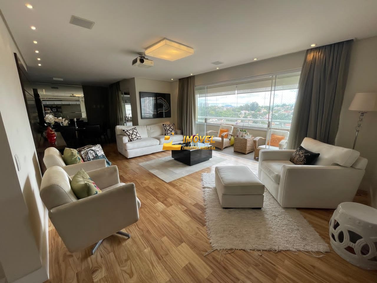 Apartamento, 3 quartos, 181 m² - Foto 1