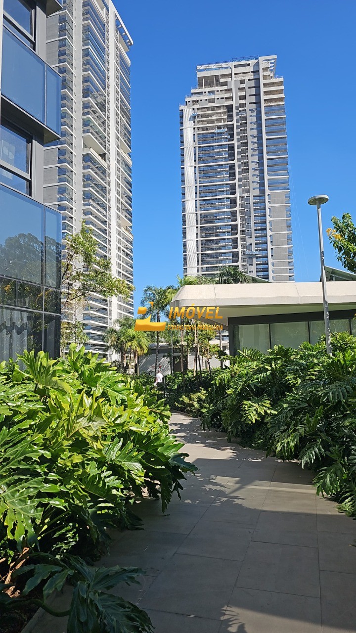 Apartamento, 3 quartos, 186 m² - Foto 1