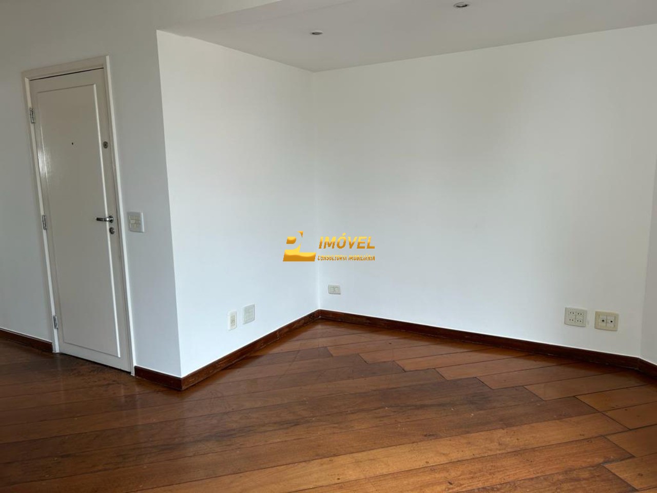 Apartamento, 3 quartos, 140 m² - Foto 2