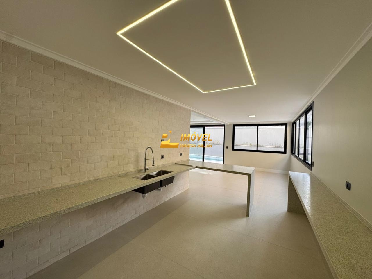 Casa, 4 quartos, 305 m² - Foto 11