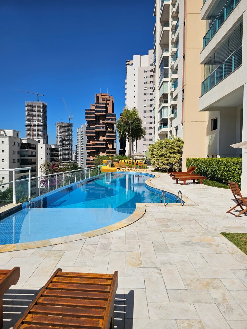 Apartamento, 3 quartos, 189 m² - Foto 1