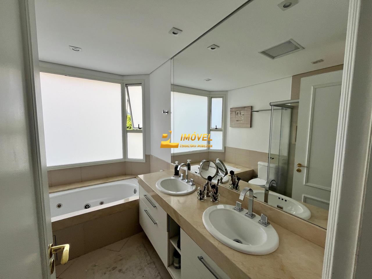 Apartamento, 4 quartos, 261 m² - Foto 13