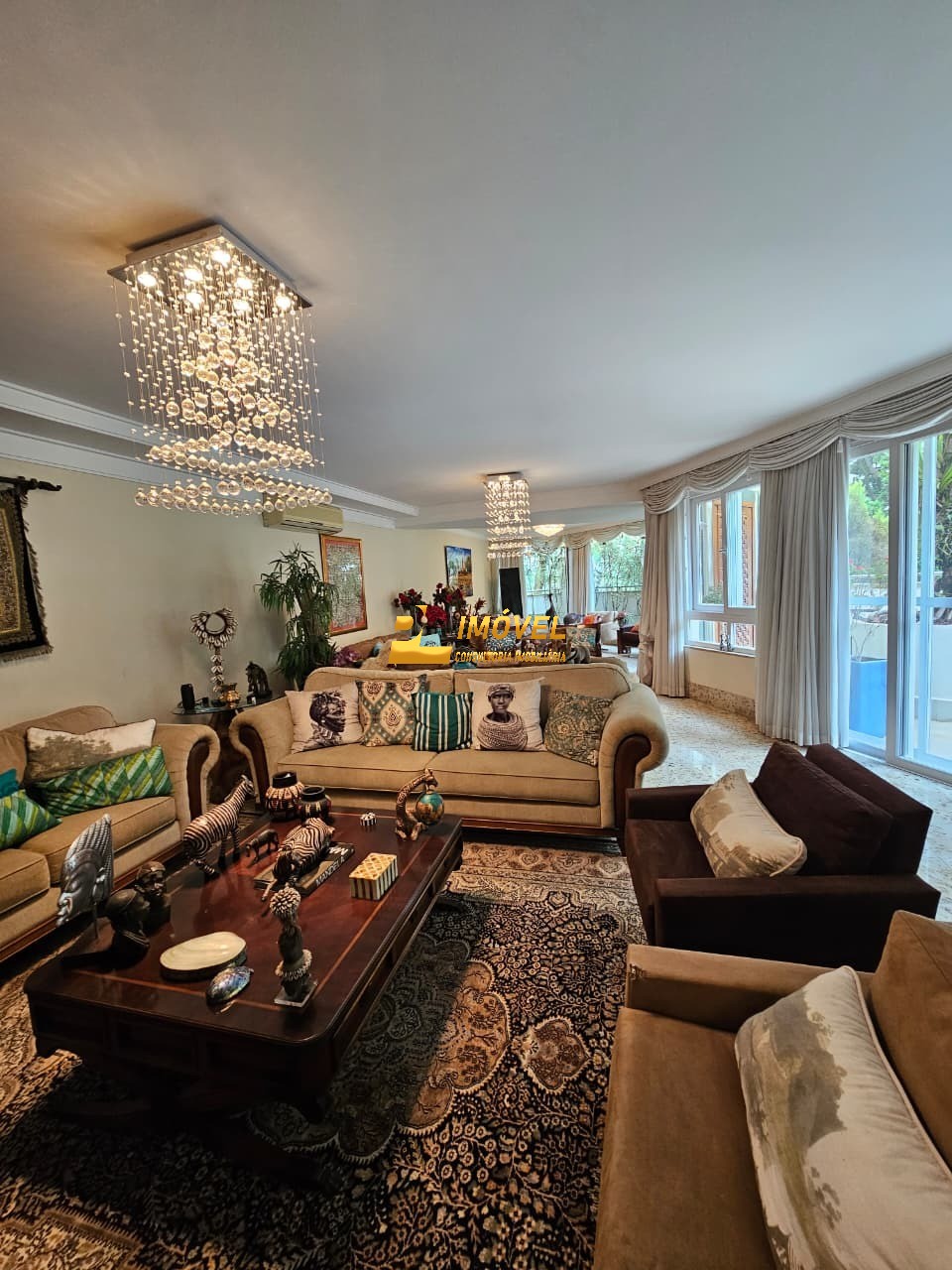 Casa, 4 quartos, 710 m² - Foto 1