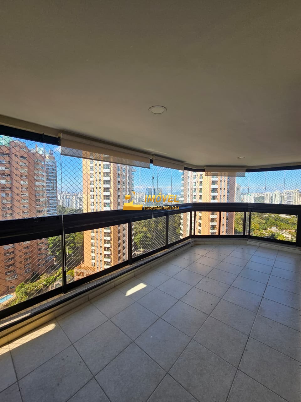 Apartamento, 4 quartos, 200 m² - Foto 1