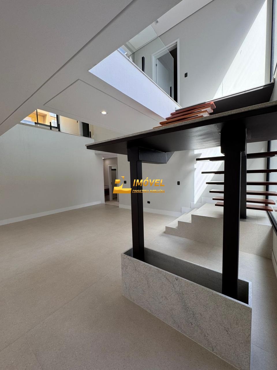 Casa, 4 quartos, 305 m² - Foto 4