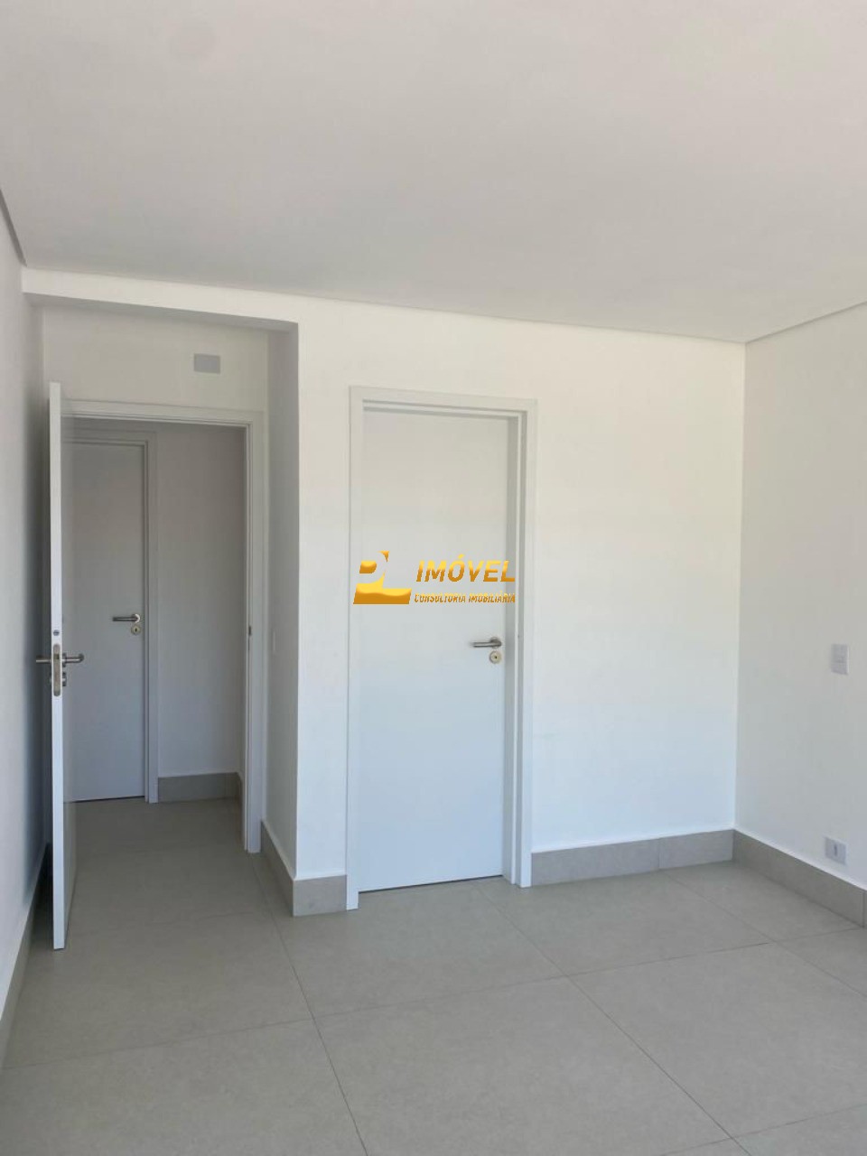 Casa, 3 quartos, 234 m² - Foto 3