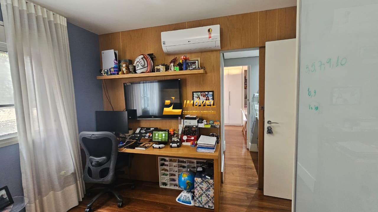 Casa, 4 quartos, 340 m² - Foto 24