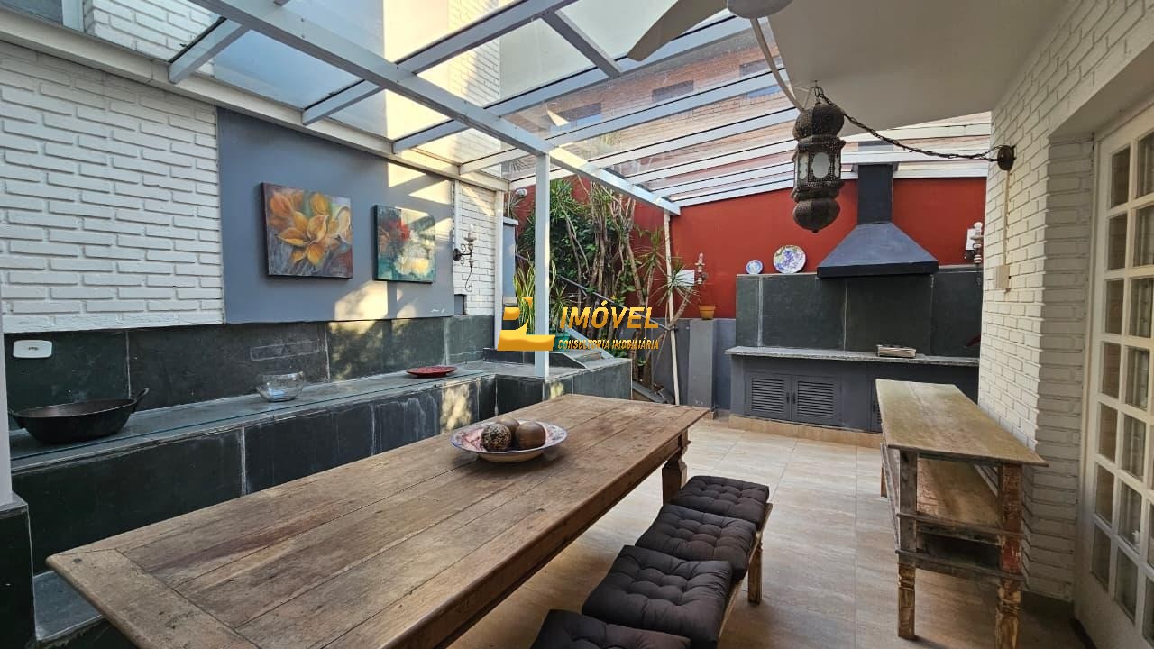 Casa, 4 quartos, 270 m² - Foto 22