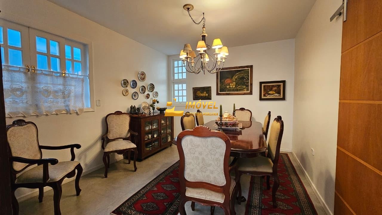Casa, 4 quartos, 270 m² - Foto 5