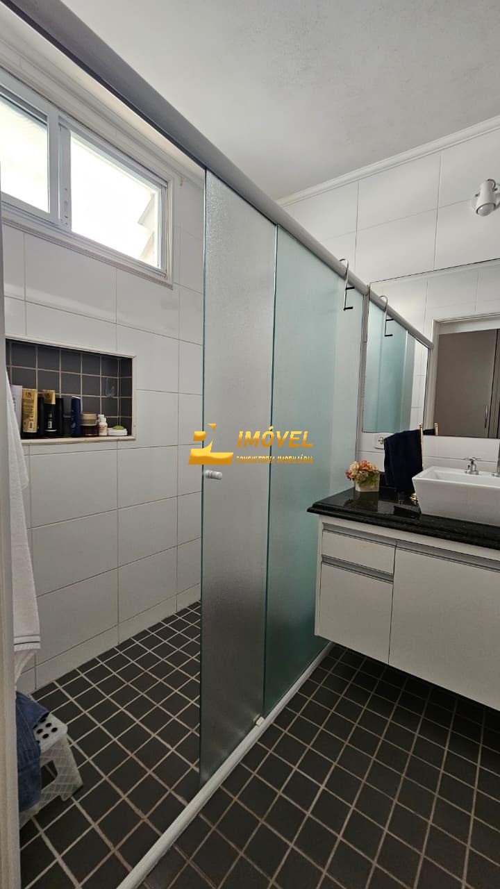 Casa, 4 quartos, 270 m² - Foto 18